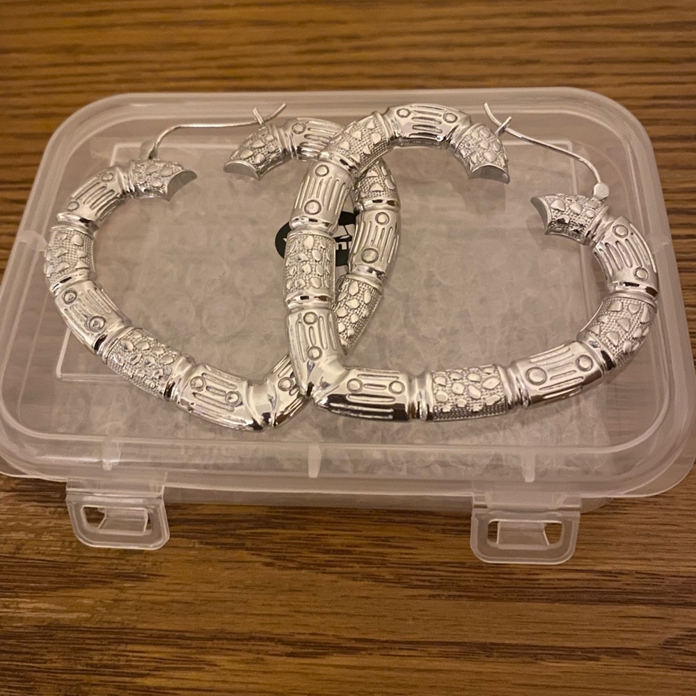 Bamboo Heart Hoop Earrings